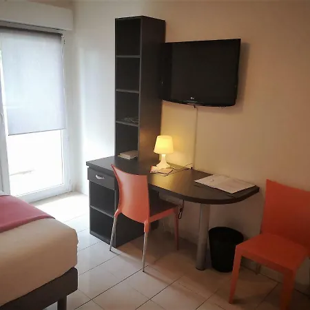 Aparthotel Le Beau Lieu 2*